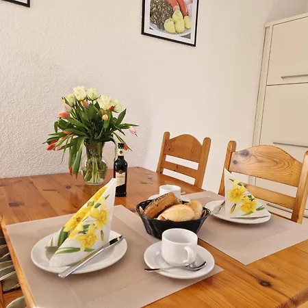Gaestehaus Kuehn Eg Rechts N1 Norddeich (Norden)
